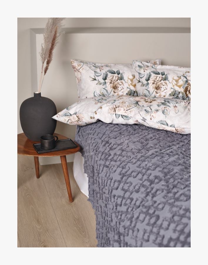 Sengeteppe tåkeblå - 150x240 cm tåkeblå - 1