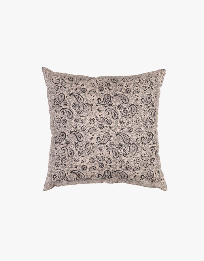 Pyntepute svart - 50x50 cm svart - 1